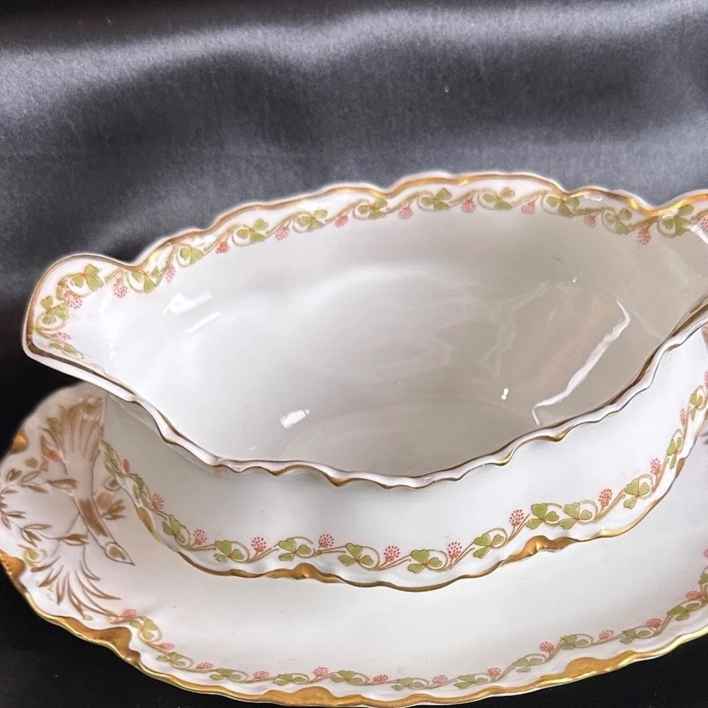 Haviland Limoges Gravy Boat Attached Underplate Schleiger 788 Floral Gold 9in